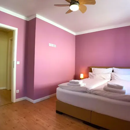 Amaroo - “hollandisches Viertel” Apartament *